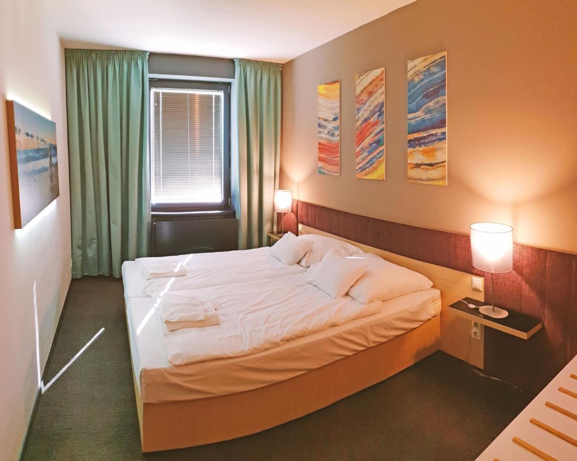 Sárvár Orion Apartman المظهر الخارجي الصورة